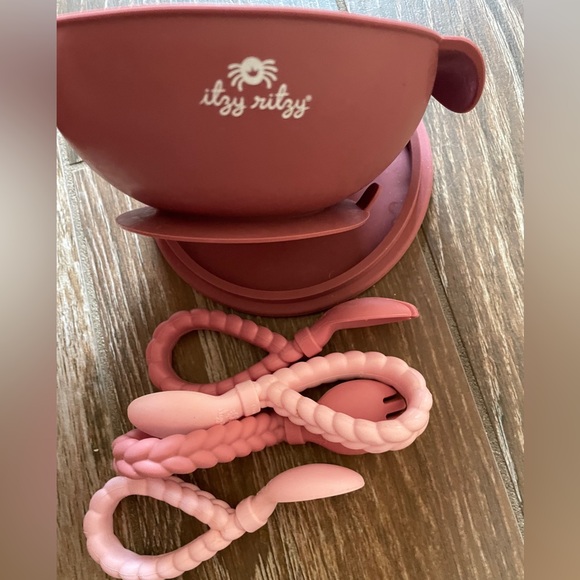 Itzy Ritzy Other - 2 sets of pink itzy ritzy spoon/fork sets and silicone bowl
